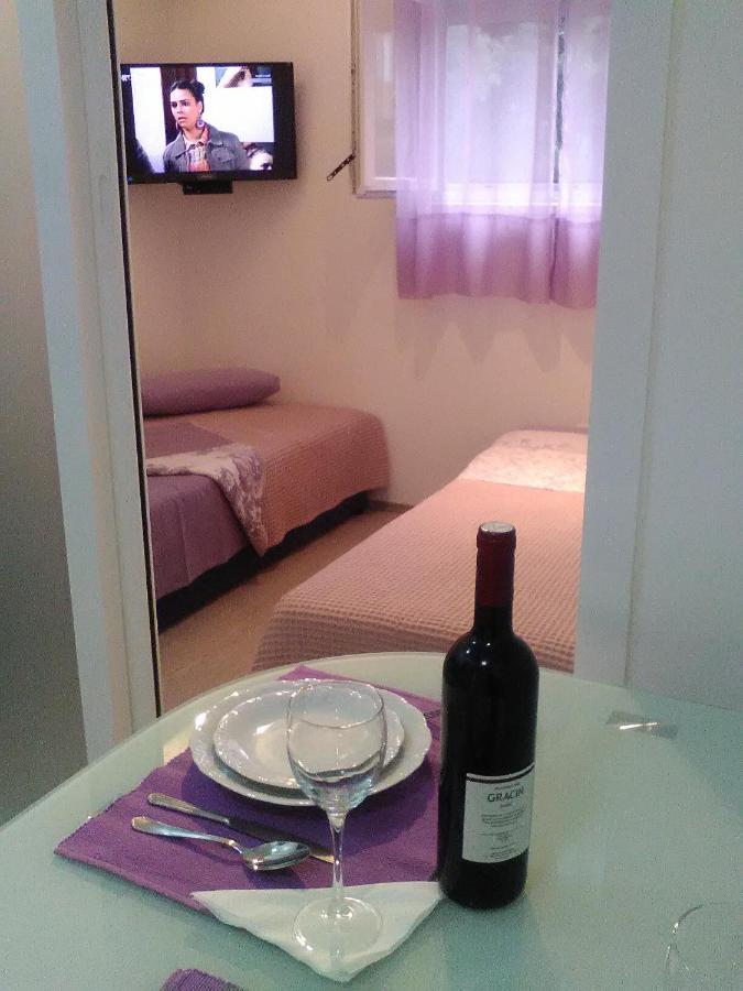 Studio Apartman Ana Σπλιτ Εξωτερικό φωτογραφία